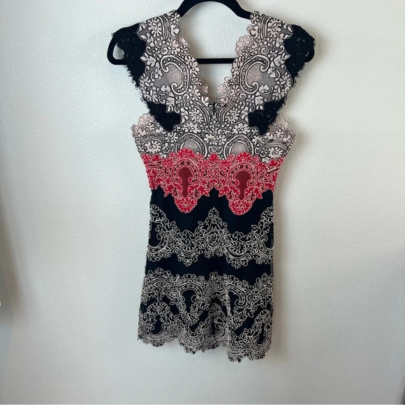 NWOT Sandro Isobel Lace Mini Dress Red Black New Designer Women’s Small - Picture 12 of 12